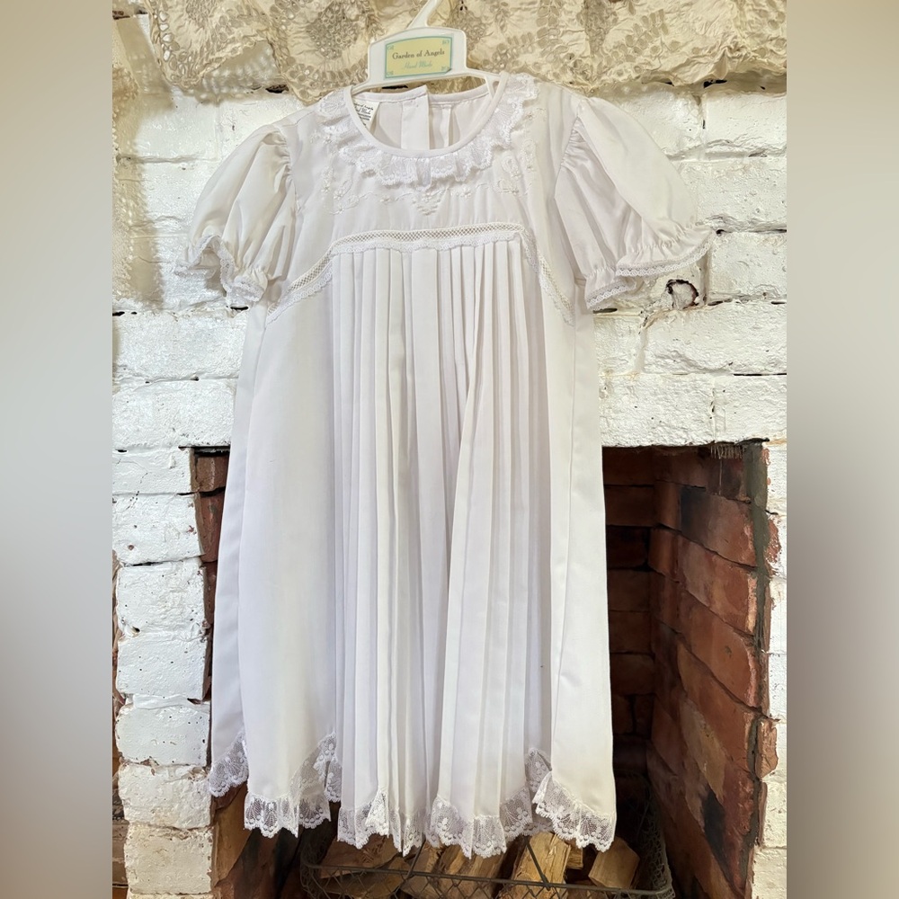 Vintage  White baby christening gown One Piece 9 months